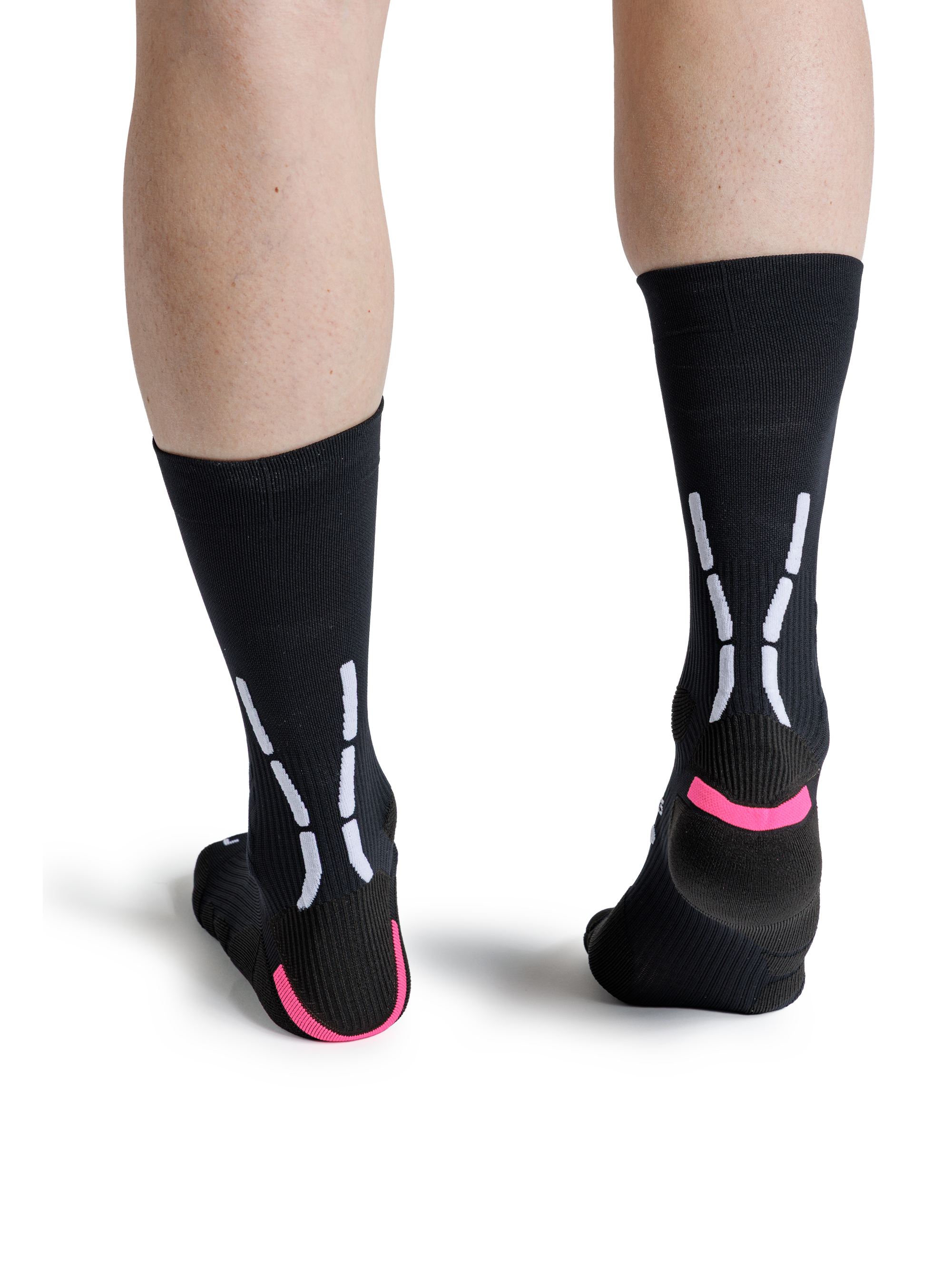 #color_x-black-x-white