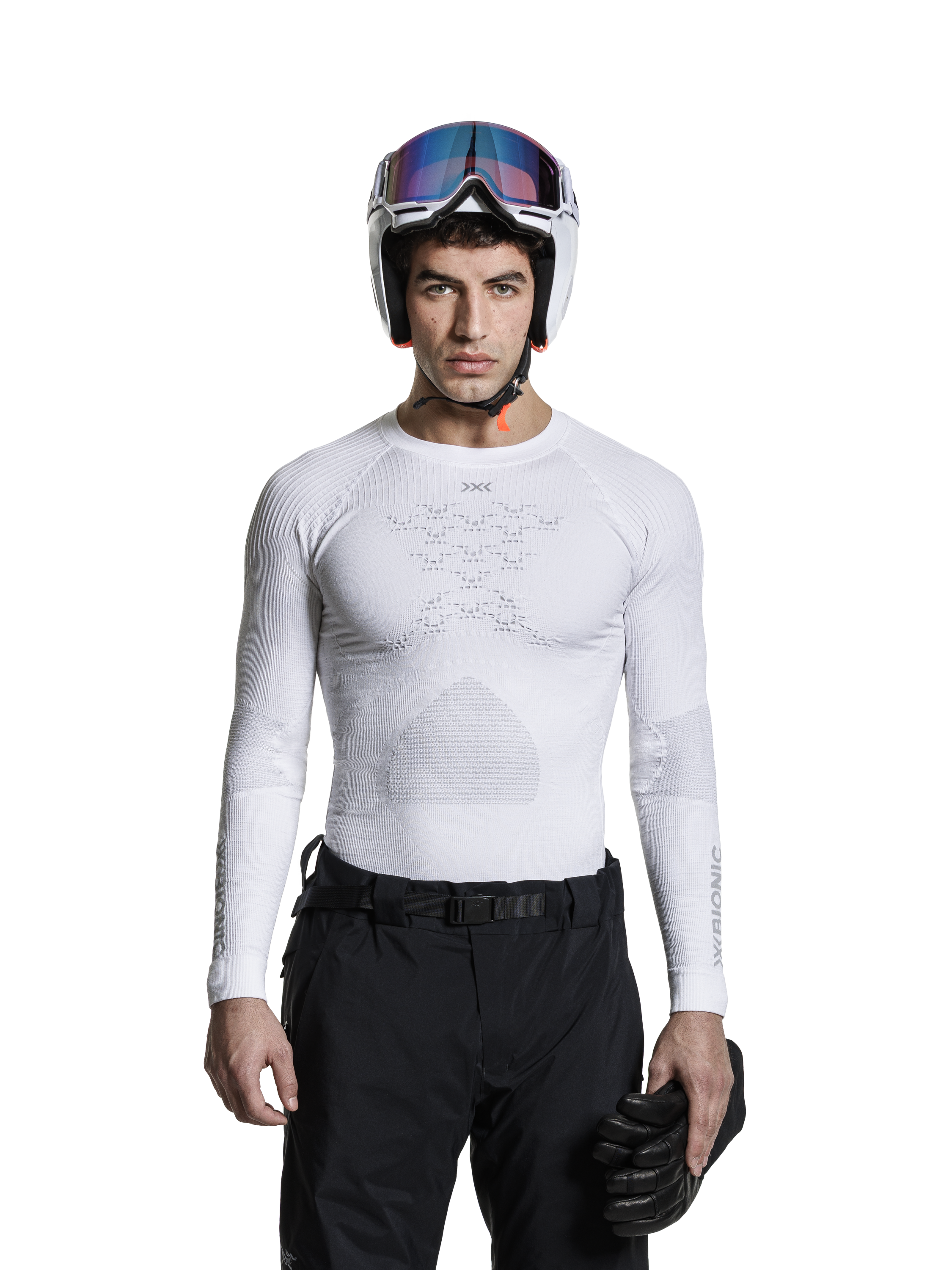 2194fcac-0e55-4cc5-8af6-bc185fde76da___2194fcac-0e55-4cc5-8af6-bc185fde76da,EA-WTA1W23U-W002,250128-EA-WTA1W23U-W002-MODEL_SHOT-0096_2C,dam,#color_arctic-white-pearl-grey