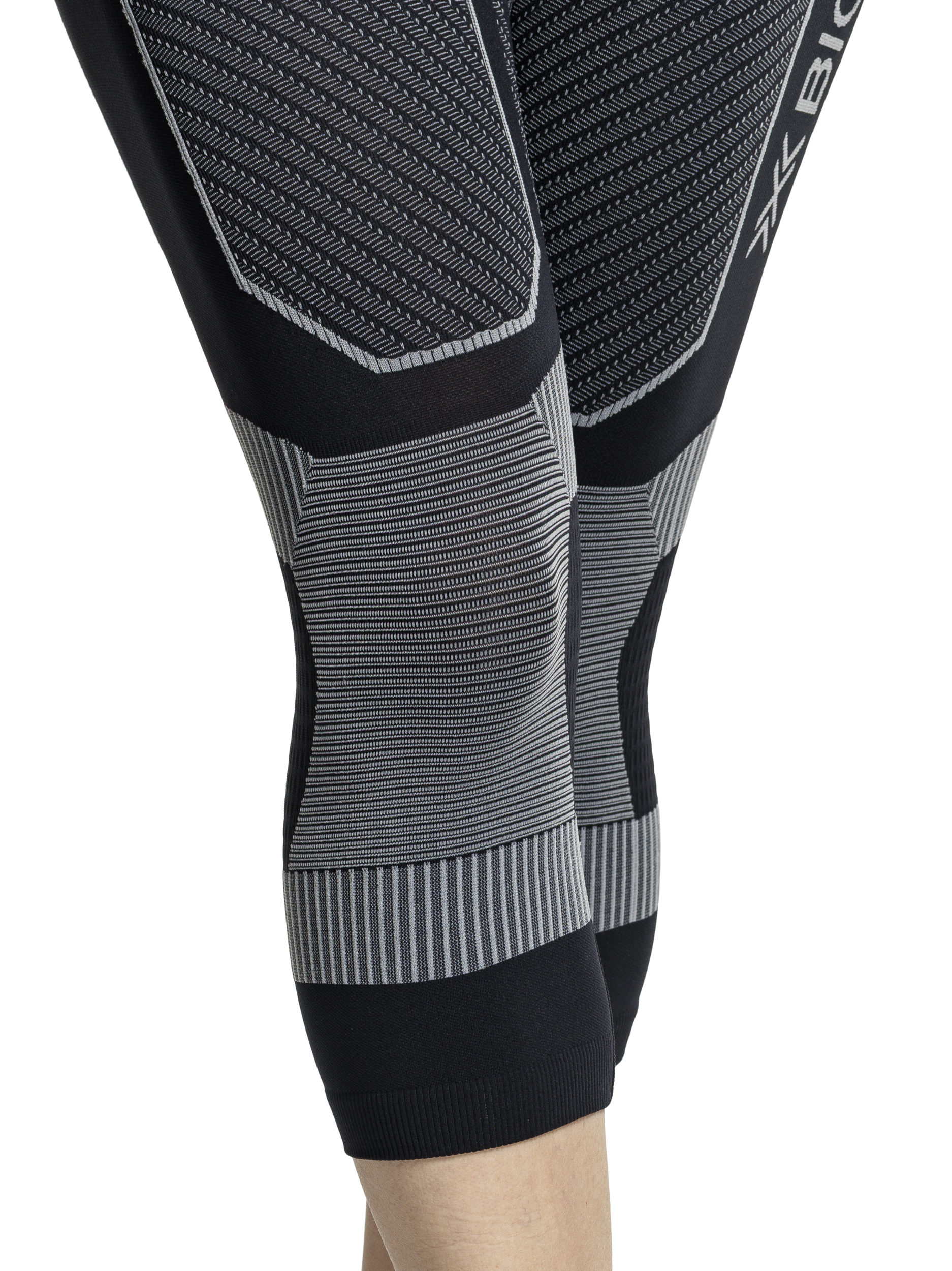X-BIONIC ENERGY ACCUMULATOR LIGHT PANTS 3/4 WMN - X Black Light Grey - 3/4 Pants - 19 of 21
