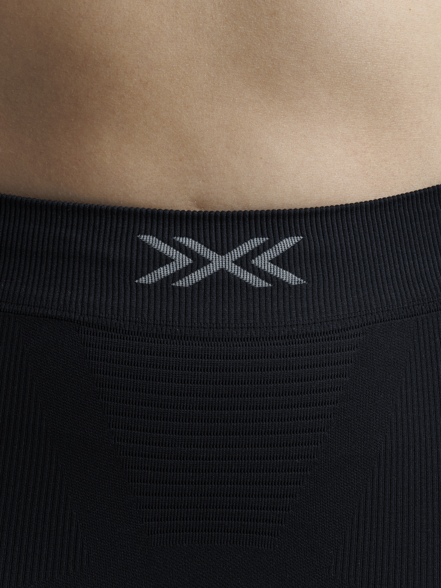 #color_x-black-light-grey