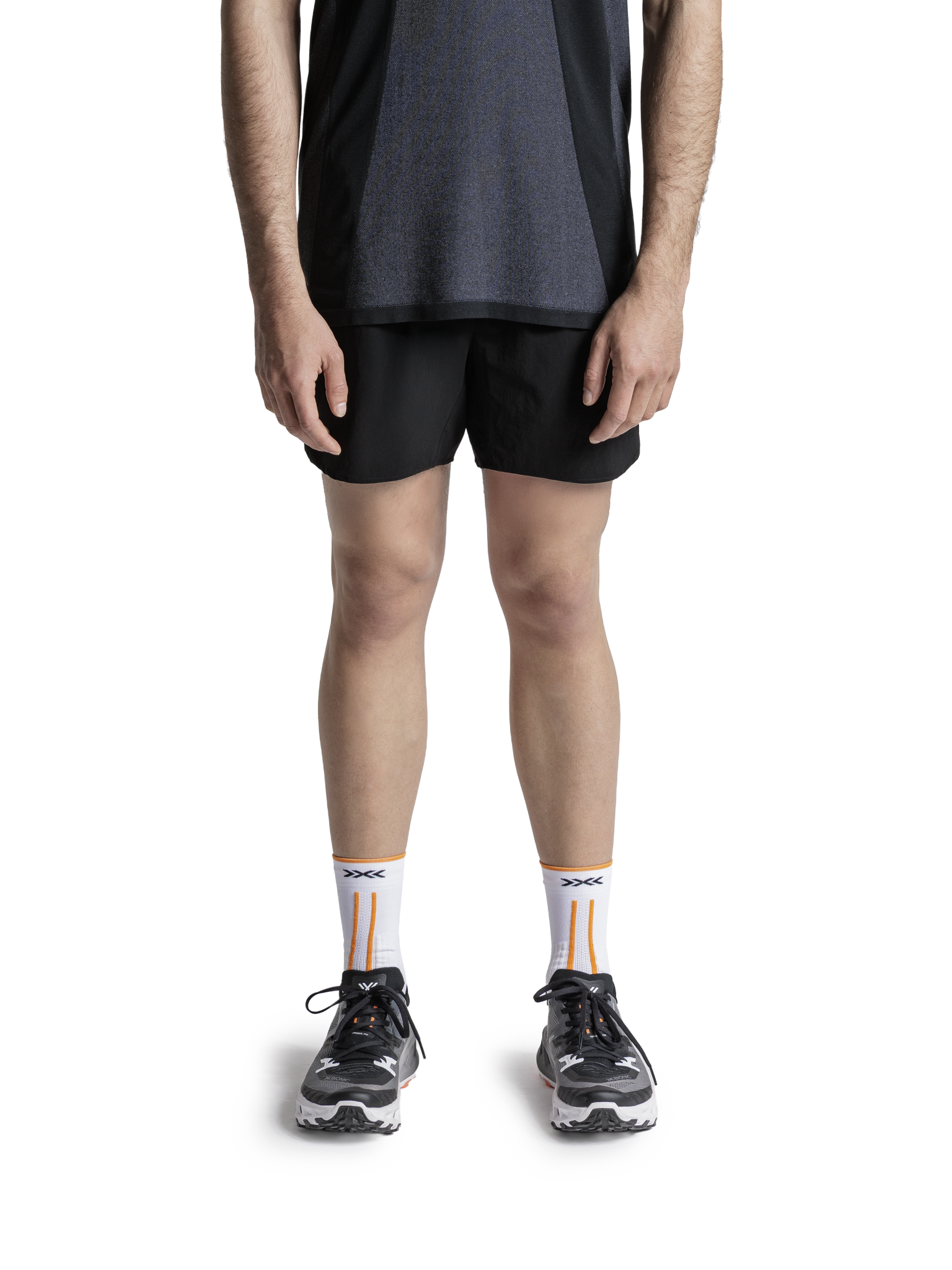 25c5c8d2-09c4-4b4f-9707-0c3d259d7ae4___25c5c8d2-09c4-4b4f-9707-0c3d259d7ae4,CF-R5AAS26M-B120,250415-CF-R5AAS26M-B120-MODEL_SHOT-0004-2C,dam,#color_x-black