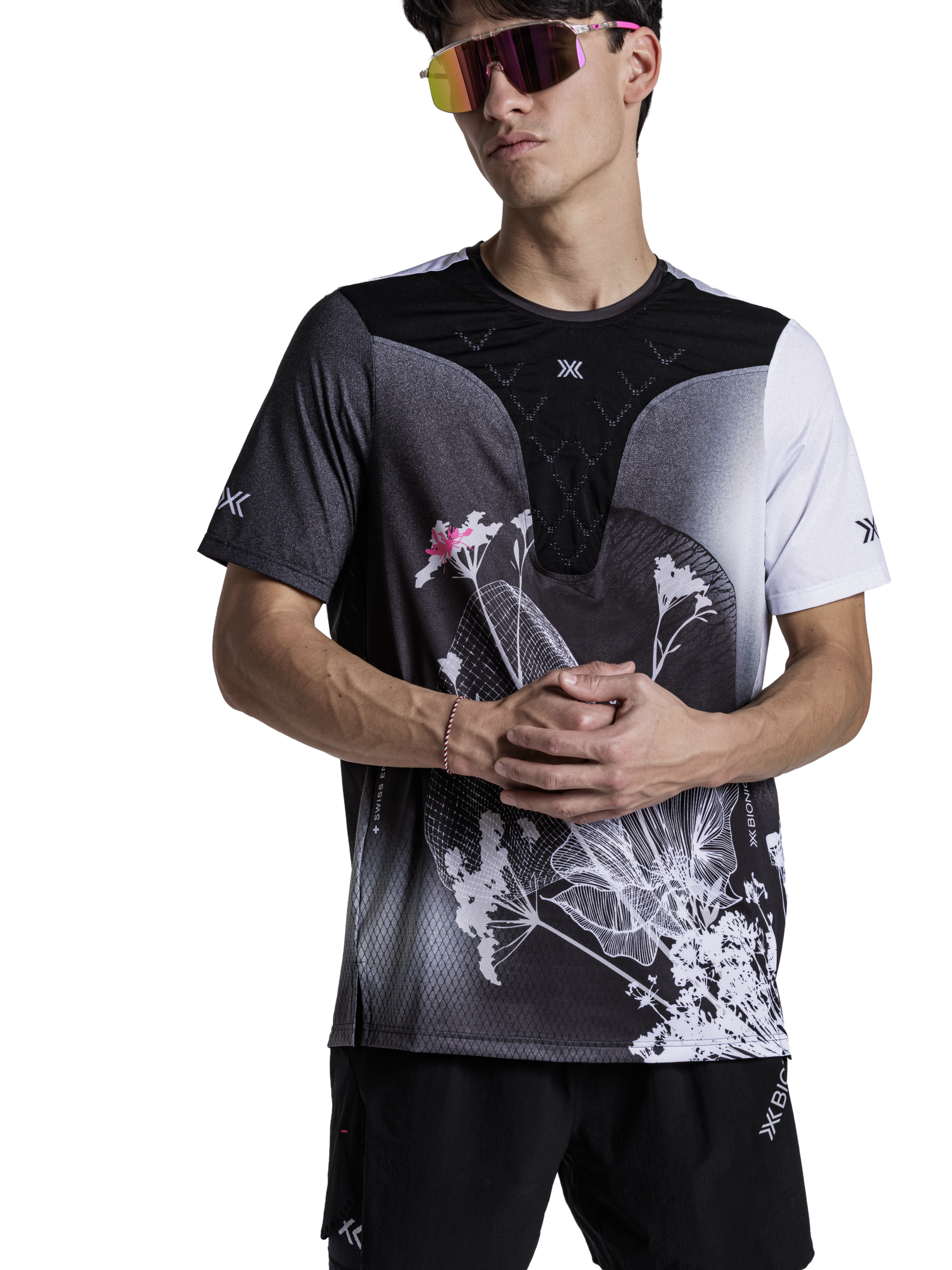 X-BIONIC COREFUSION RUN SHIRT SS MEN - Yinyang X Black X White - T-Shirts - 20 of 48
