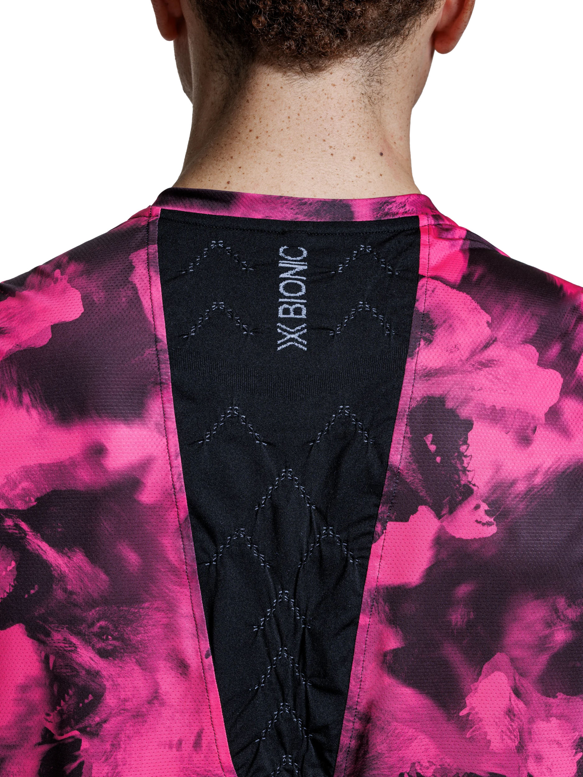 X-BIONIC COREFUSION RUN TANK - Wolfpack Black Neo Pink - Tanks - 18 of 27