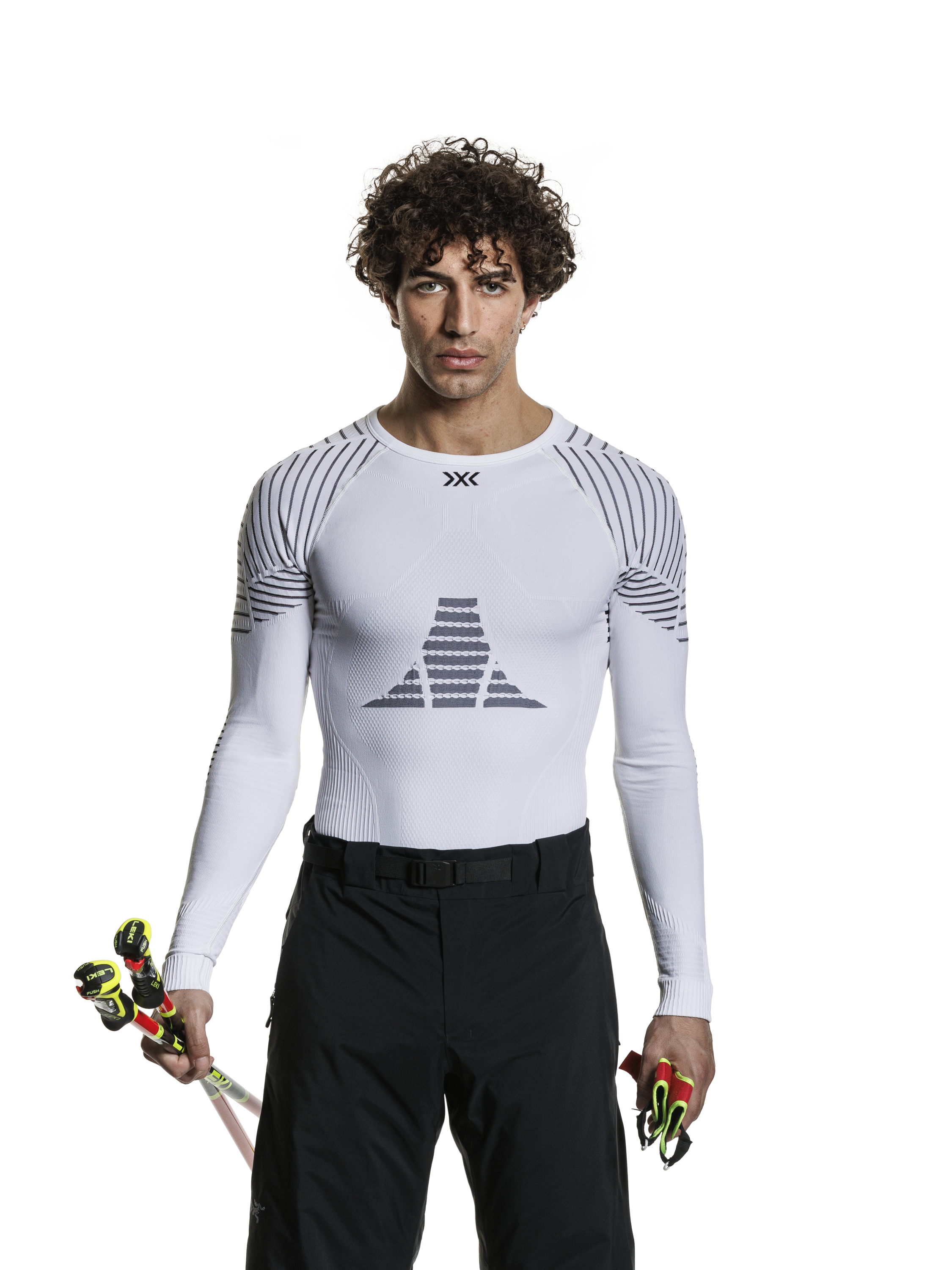 db81b1eb-920e-4681-9cf2-89dd5fa264c5___db81b1eb-920e-4681-9cf2-89dd5fa264c5,IN-WT06W19M-W030,250212-IN-WT06W19M-W030-MODEL_SHOT-0245_2C,dam,#color_white-black