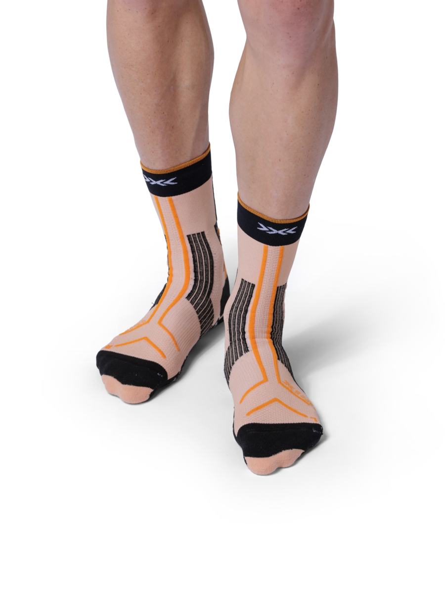 #color_fresh-peach-x-black-blazing-orange