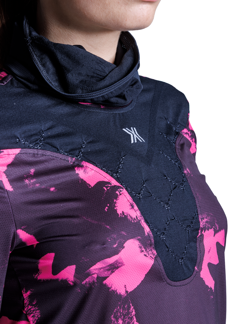 #color_wolfpack-black-neo-pink-winter