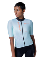 1cfb0ba2-c4cc-442f-bc3d-729d5481363d___1cfb0ba2-c4cc-442f-bc3d-729d5481363d,CF-BTRIS25W-M166,240426-CF-BTRIS25M-M167-MODEL_SHOT-0364,dam,#color_dopamine