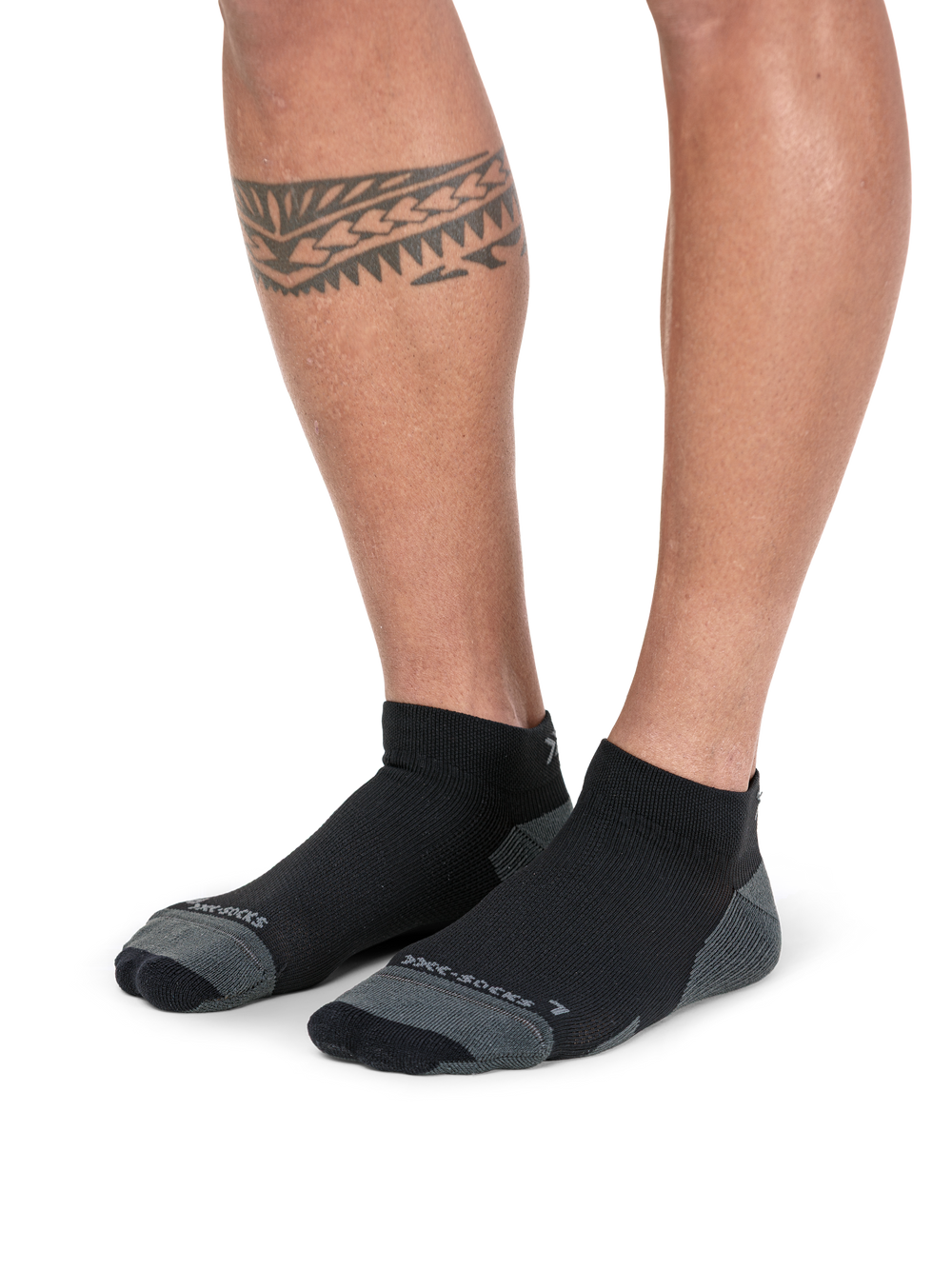 RUN DISCOVER LOW CUT