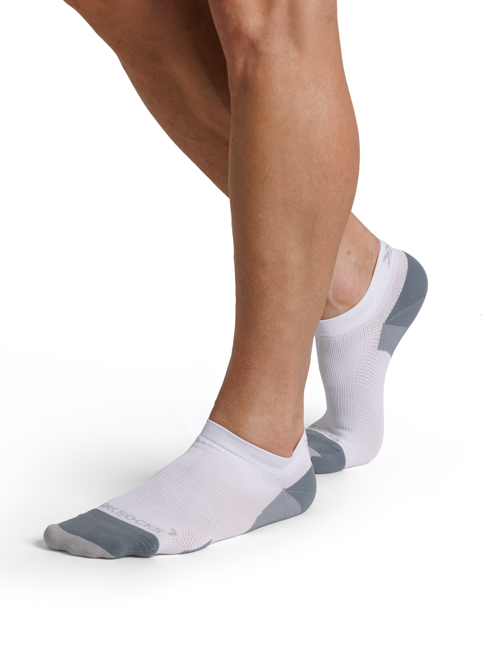 RUN DISCOVER LOW CUT