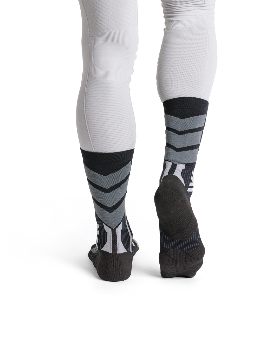 X-COUNTRY PERFORM CREW