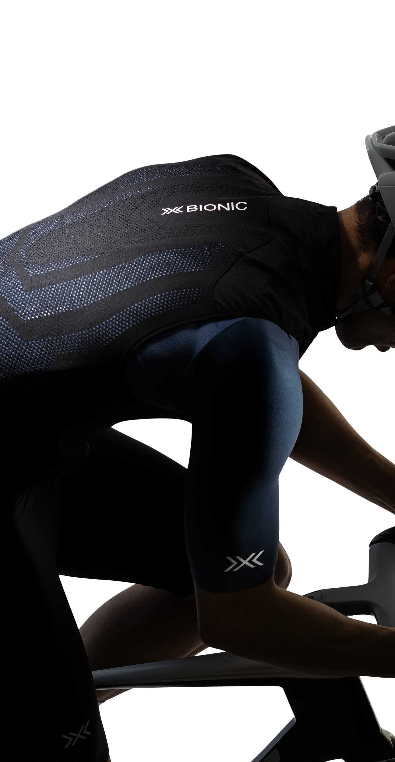 WINDIR blackl ブラックメタル X-BIONIC Spherewind Cycling Vest for Men | Shop Online