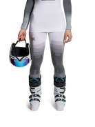 339014fb-83c1-4038-af03-fe233164da6d___339014fb-83c1-4038-af03-fe233164da6d,IN-YPPYW24W-W319,250130-IN-YPPYW24W-W319-MODEL_SHOT-2-20_2C,dam,#color_x-white-grey-light-grey