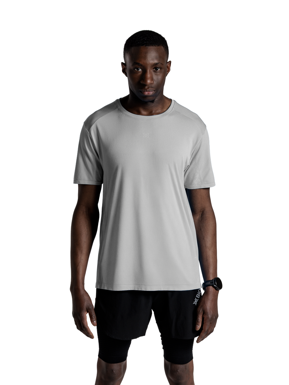 5ce28b39-8e40-44bf-937e-5b648a11fbe0___5ce28b39-8e40-44bf-937e-5b648a11fbe0,XC-R2AAS26M-X003,250415-XC-R2AAS26M-X003-MODEL_SHOT-0032-2C,dam,#color_seal-grey