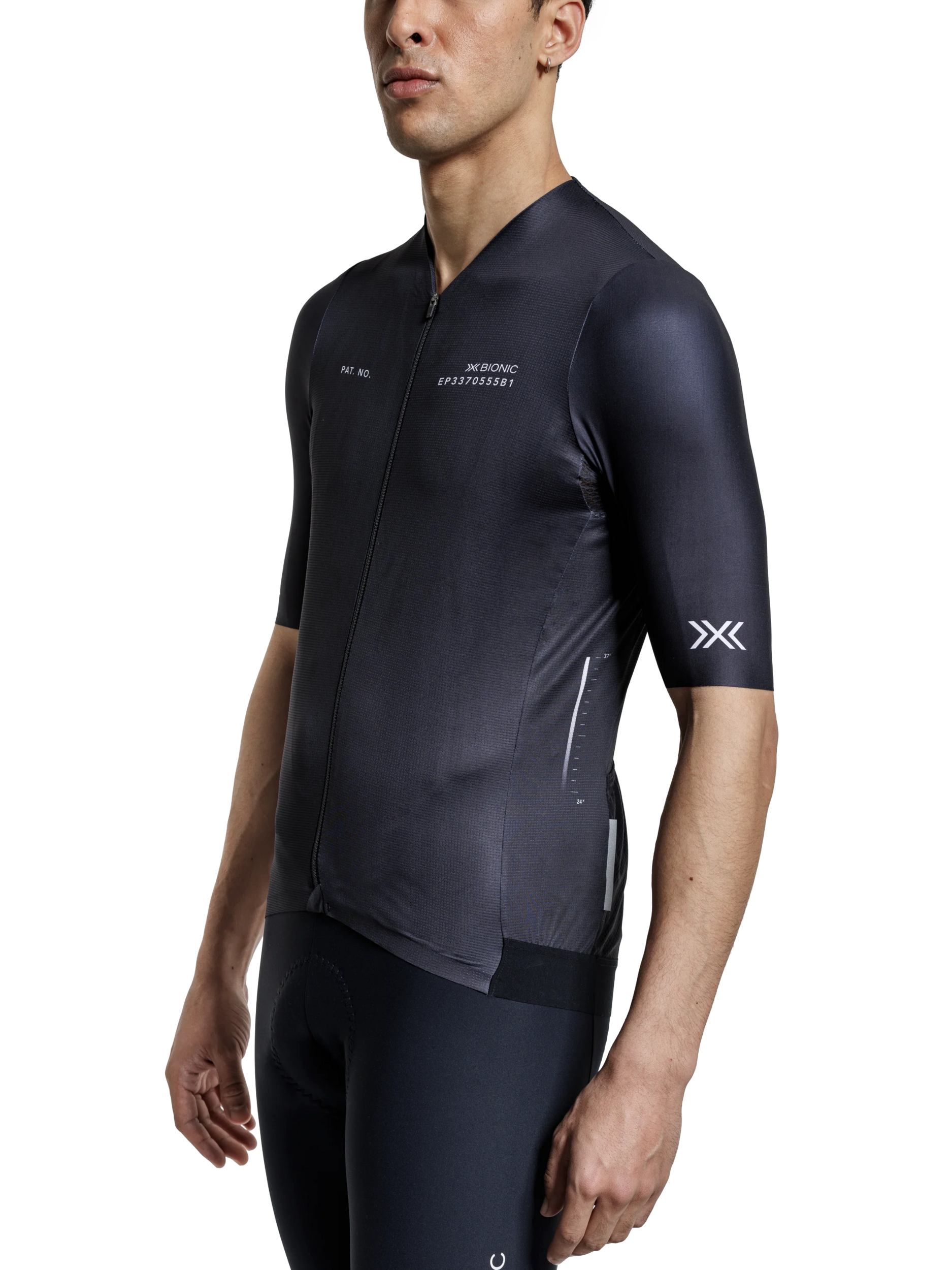 X-BIONIC COREFUSION AERO JERSEY SS MEN - Opal Black - Zip Shirts - 21 of 40
