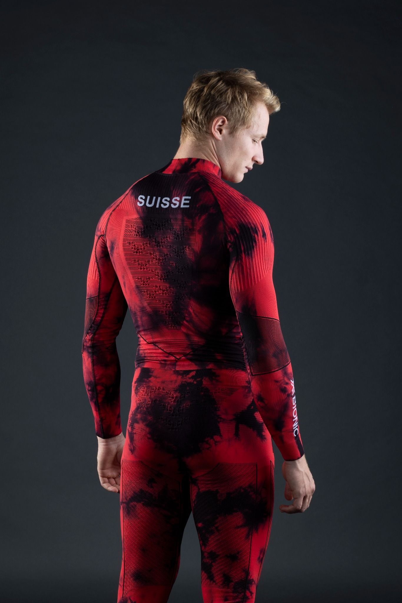 X-BIONIC ENERGY ACCUMULATOR 4.0 PANTS 3/4 Swiss - Tiedye X Black Red - 3/4 Pants - 4 of 4