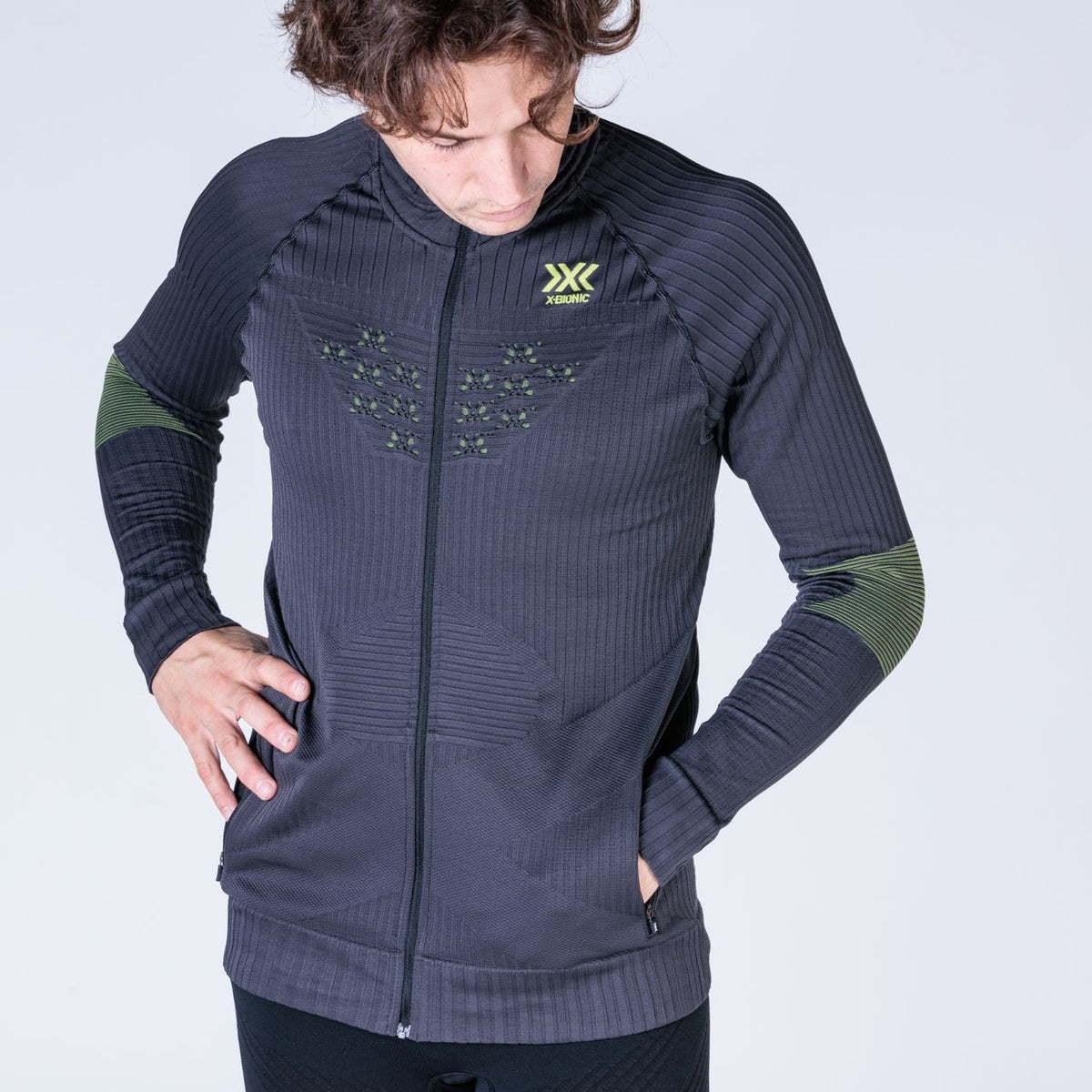 Energy Accumulator Jackets – X-BIONIC