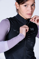 X-BIONIC ENERGY ACCUMULATOR LIGHT FULL ZIP VEST WMN - X Black Light Grey - Vests - 6 of 6