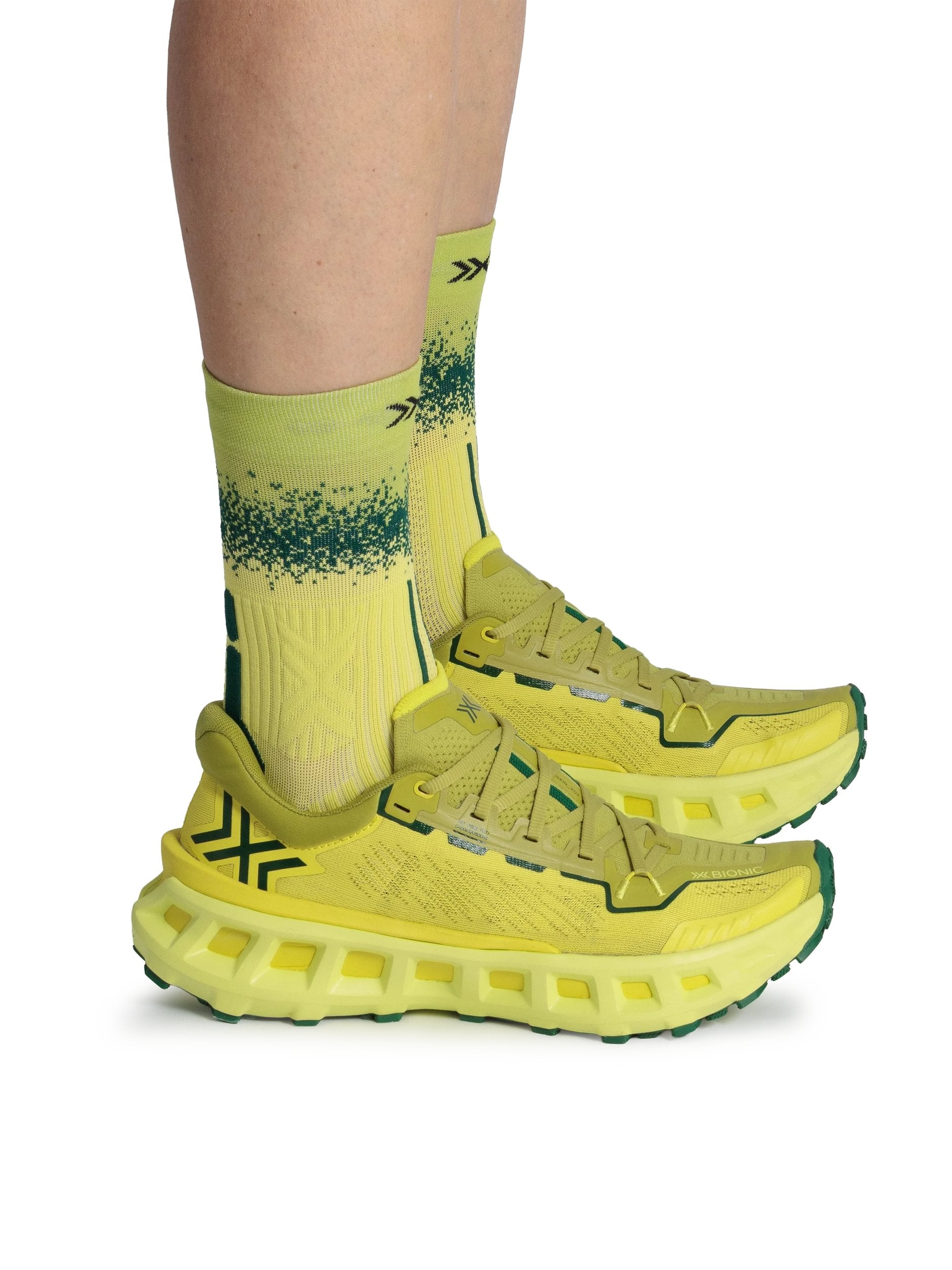 X-BIONIC TERRASKIN X03 - Electric Energy Dark Green - Footwear - 38 of 50