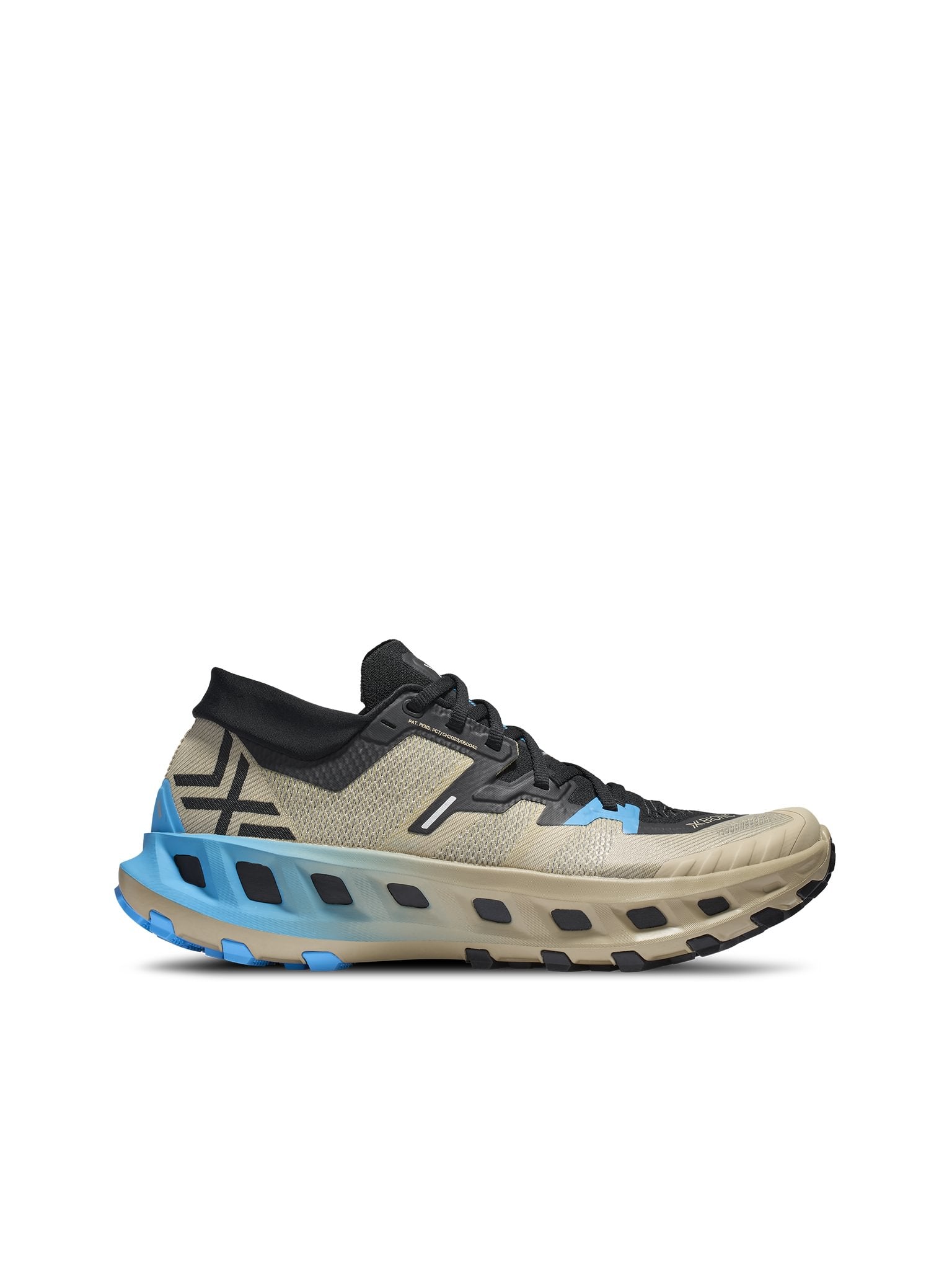 X-BIONIC TERRASKIN X02 - Sand X Black Eternal Ice - Footwear - 1 of 50