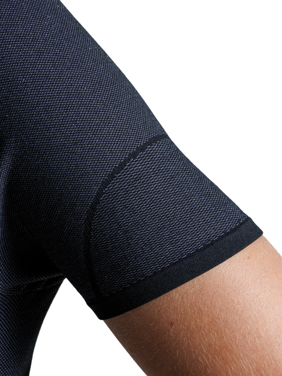 X-BIONIC XCEED RUN PERFORM SHIRT WMN - X Black X White - T-Shirts - 22 of 34